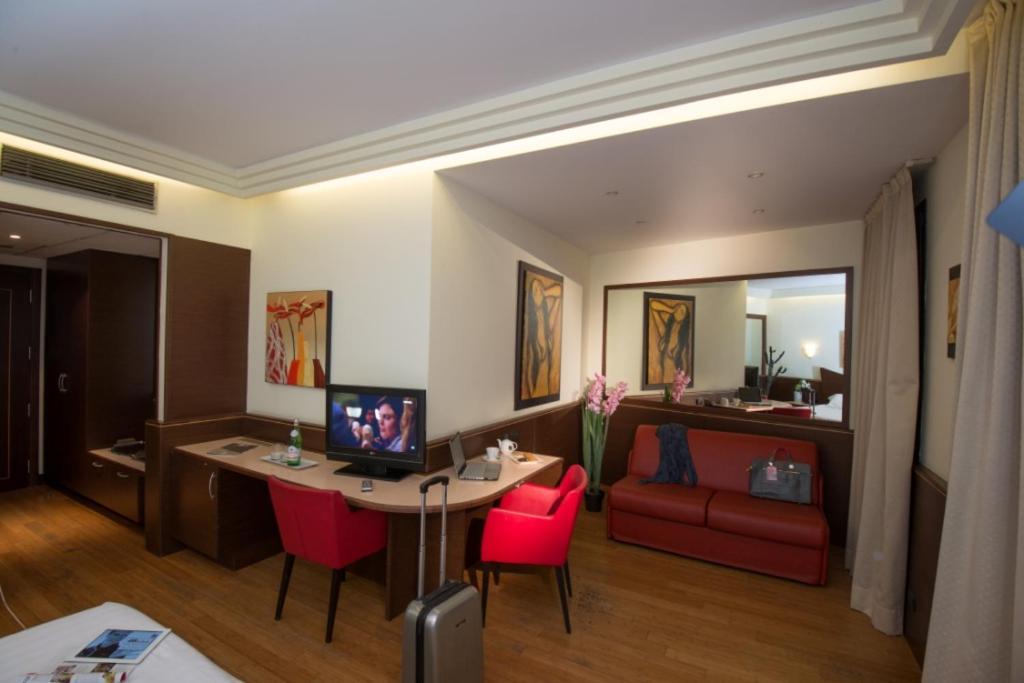 As Hotel Камб'яго Екстер'єр фото